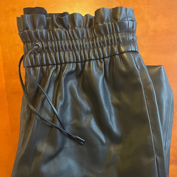 Zara Leather Culotte Pants with Drawstring - Picture 3 of 4
